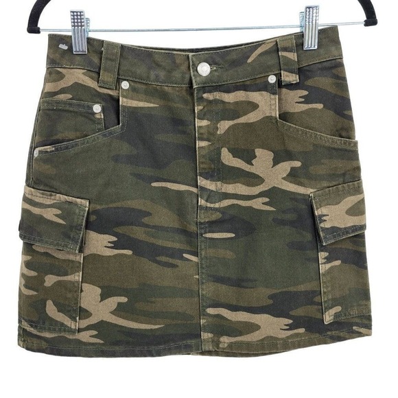Topshop Dresses & Skirts - Top Shop‎ Army Green Camo Mini Skirt Sz 6 Denim Cargo Military Streetwear Grunge